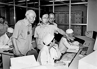 陈达:心远愈知宇宙宽 陈达:心远愈知宇宙宽