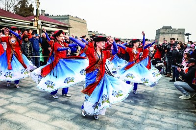 长城下的非遗盛宴 长城下的非遗盛宴