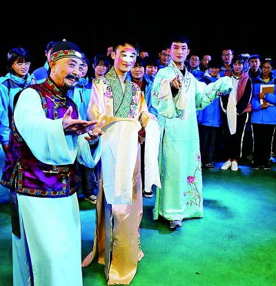 渔鼓声声脆 古韵盛世新