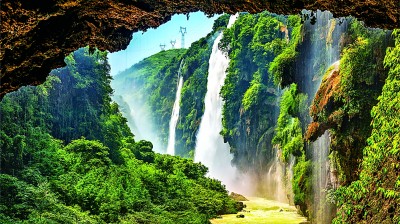 万峰林中寻“龙”踪