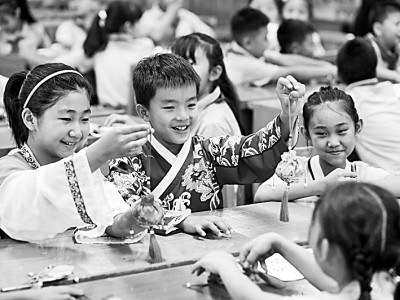 传统民俗迎端午