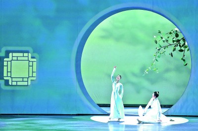 翩跹间见海棠依旧——舞剧《李清照》启幕中国上海国际艺术节 翩跹间见海棠依旧——舞剧《李清照》启幕中国上海国际艺术节