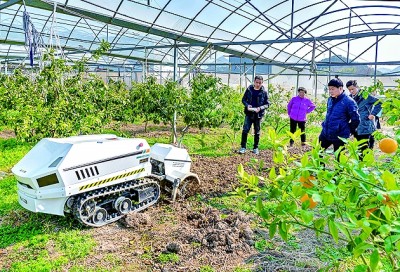 小农机助力大产业 小农机助力大产业