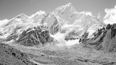 诗歌须从“小我书写”走向“大我书写”