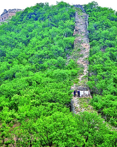 倾心守护，让万里长城屹立长存