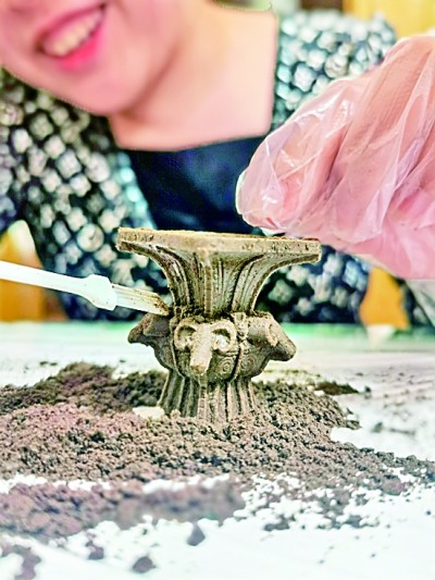 文创热潮中的“出圈”与“守正” 文创热潮中的“出圈”与“守正”