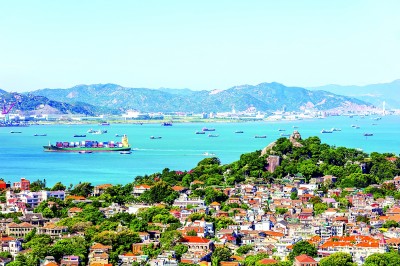 “微叙事”彰显大情怀