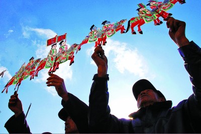 中国皮影：小光影映射大世界