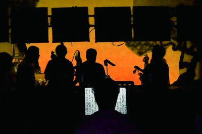 中国皮影：小光影映射大世界