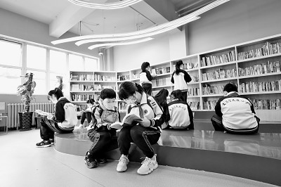 【文学教育纵横谈】融入生活的文学教育令人神往