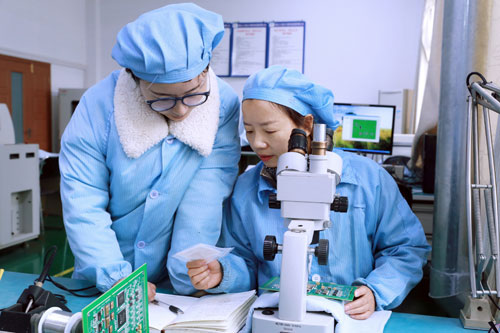 专访刘建波:芯片上“绣花”,铸就中国航天品质 专访刘建波:芯片上“绣花”,铸就中国航天品质