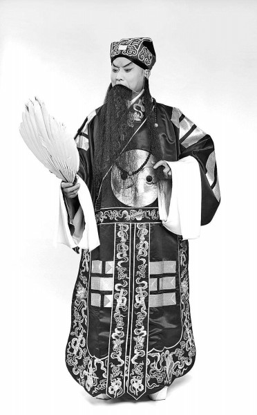 守正创新中的“老戏新演” 守正创新中的“老戏新演”