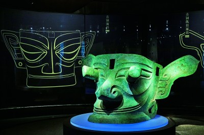 惊喜不断,三星堆文物出土进行时 惊喜不断,三星堆文物出土进行时