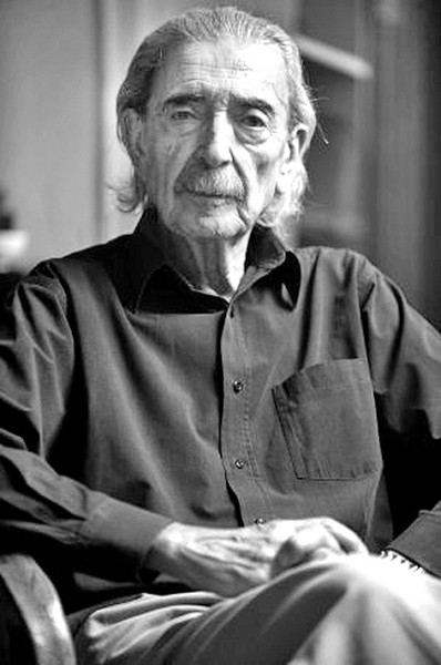 美洲诗歌中的亲情书写