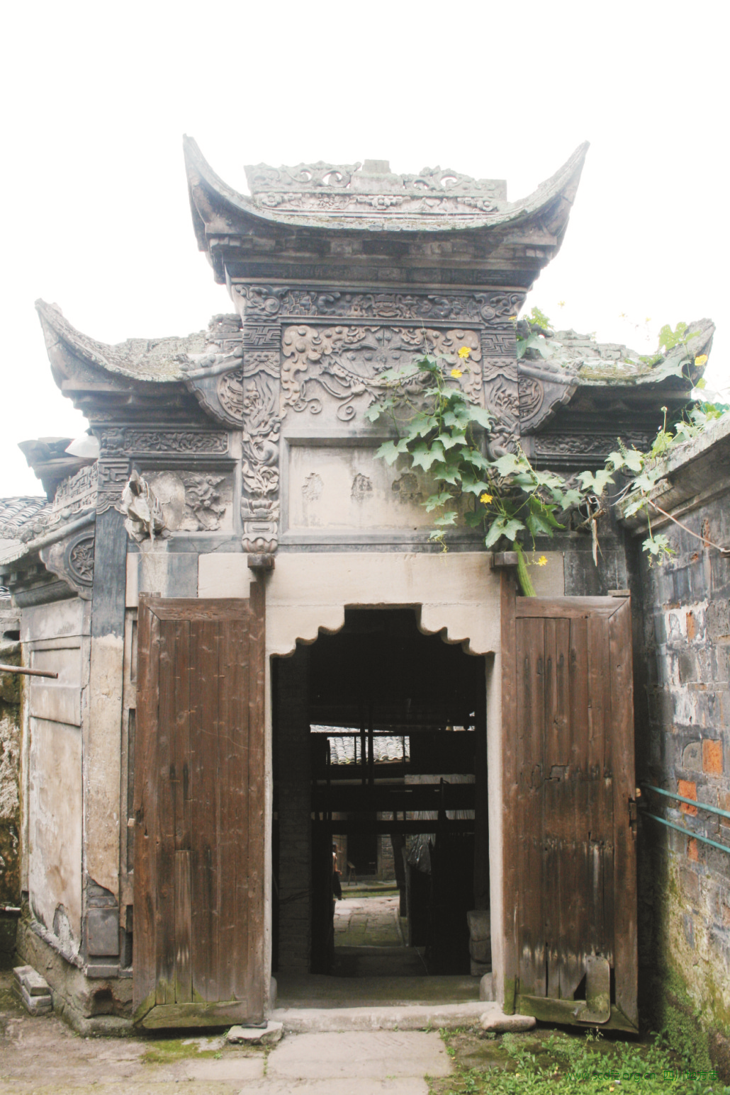 狮子镇袁家大院门楼