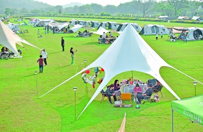 露营火出圈：一顶帐篷，如何撑起“诗与远方”