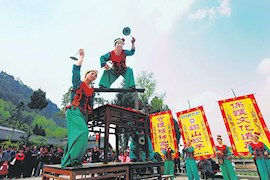 国家级非遗翻山铰子