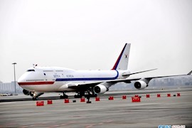 韩国总统文在寅抵蓉