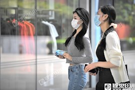 踏春，成都太古里小姐姐扎堆