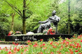 邓小平故里唱响“春天的故事”