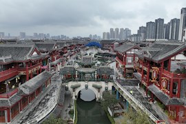 四川这个“大宋不夜城”火了！航拍带你看白天不一样的风景